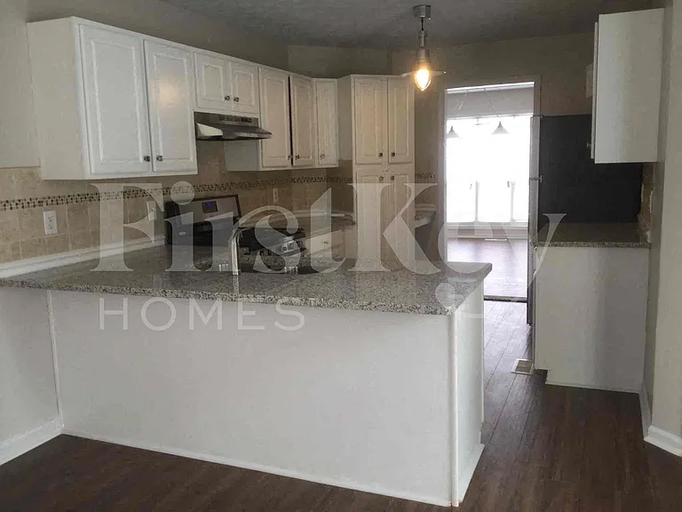 4816 Clove Dr SW — Photo 7