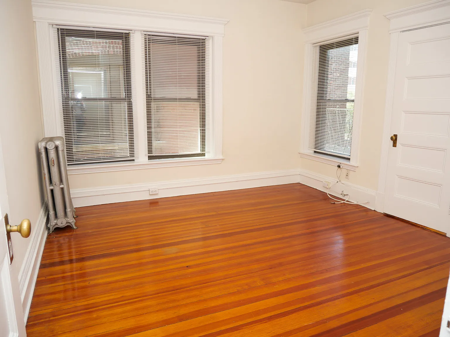 1382 Beacon Street - 12 — Photo 3