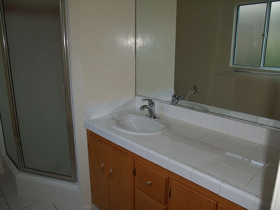 3rd image of 1042 Leandra Ln