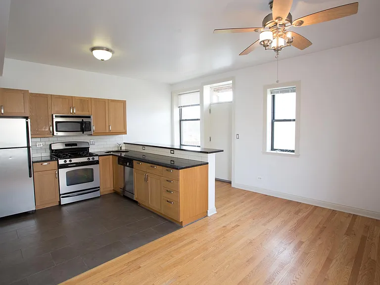 Dining/Living room