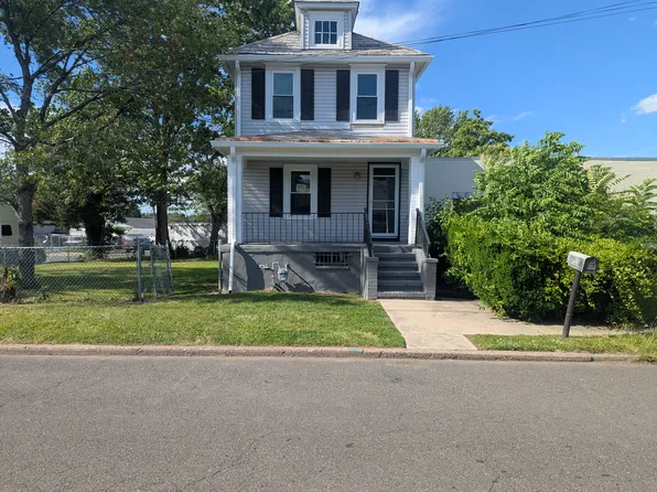 68 Weber Ave, Ewing, NJ 08638