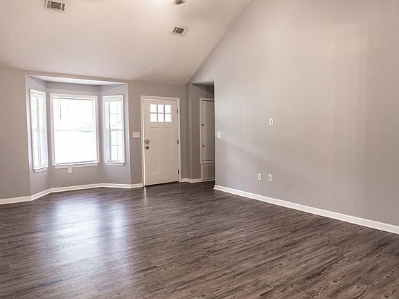 5th image of 3359 Shoal Creek Cv