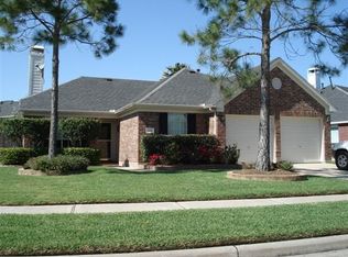 3414 Appleton Dr, Pearland, TX 77584