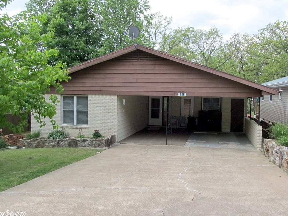 1st image of 303 S Nightingale Dr