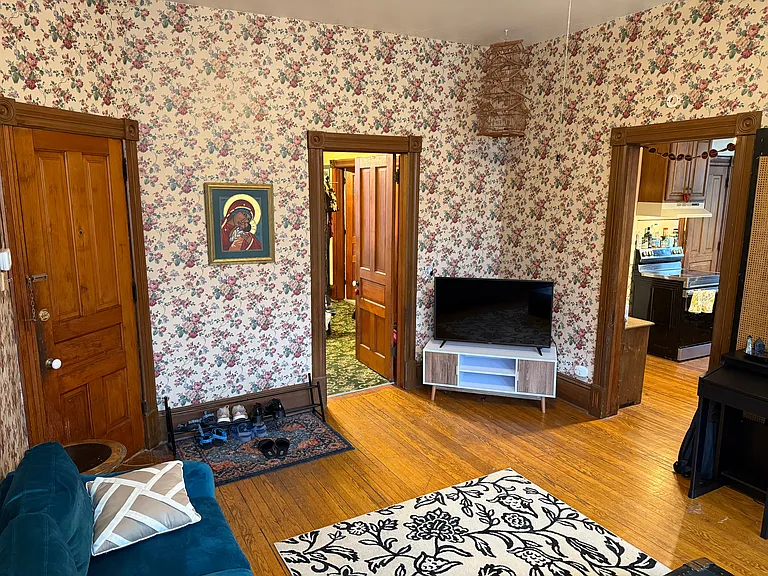 500 Stuart Ave #4 — Photo 11