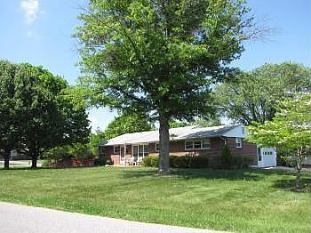2nd image of 109 Roseland Dr