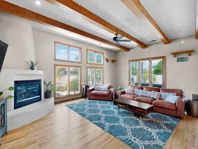 11510 Eagle Rock Ave NE, Albuquerque, NM, 87122