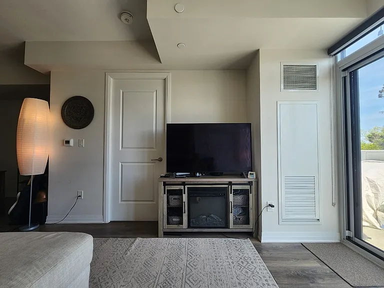 2301 Danforth Ave #517 — Photo 8