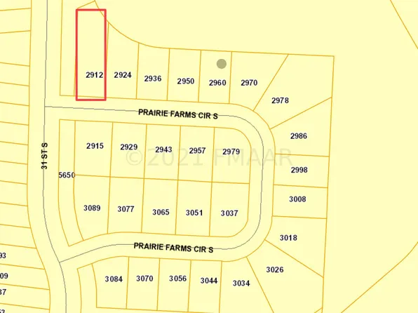 2912 Prairie Farms Cir S, Fargo, ND 58104