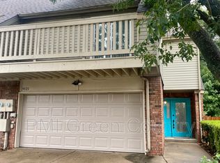 9121 S 69th Pl E, Tulsa, OK 74133