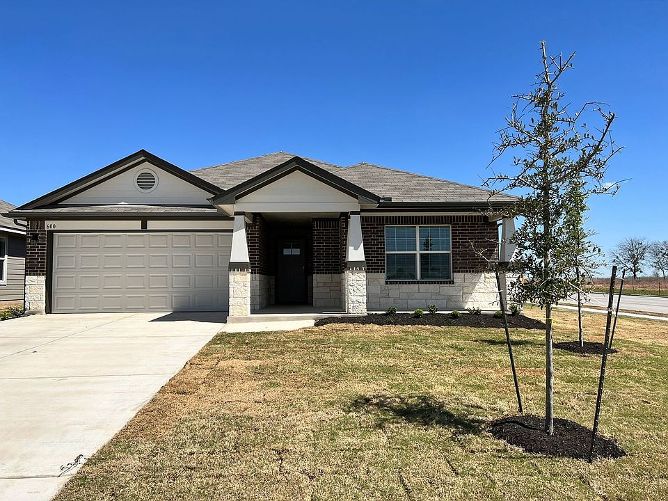 1st image of 600 Concho River Dr