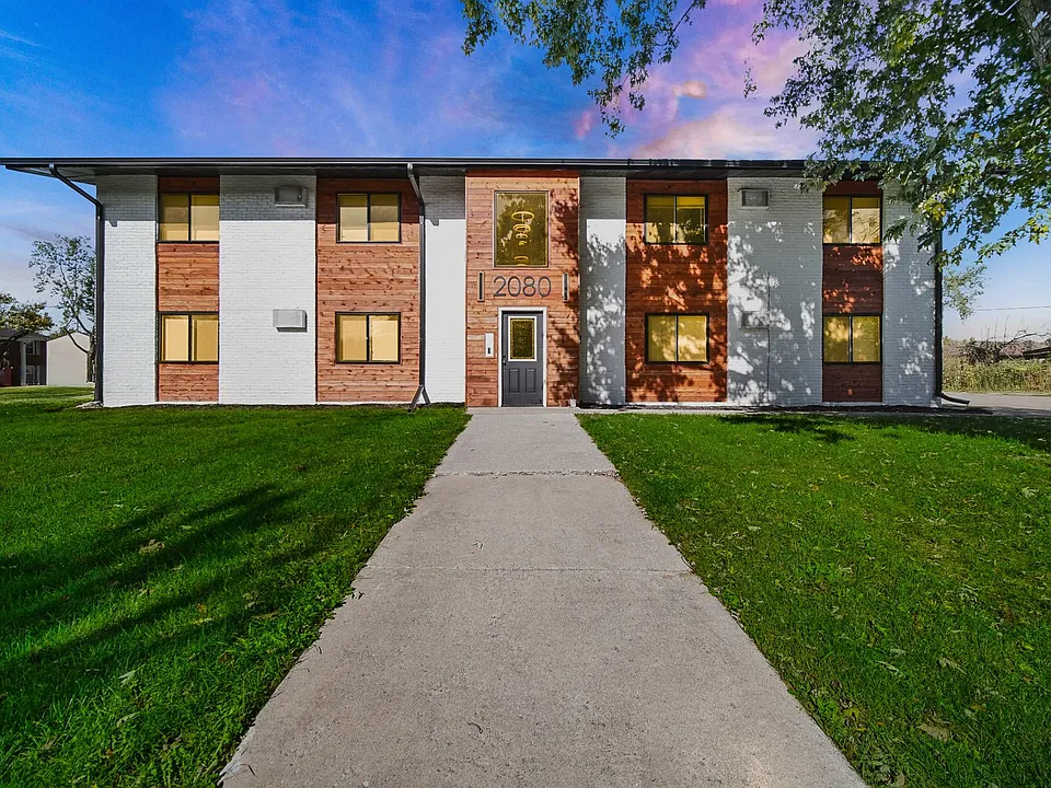 2080 E Rand St #1
