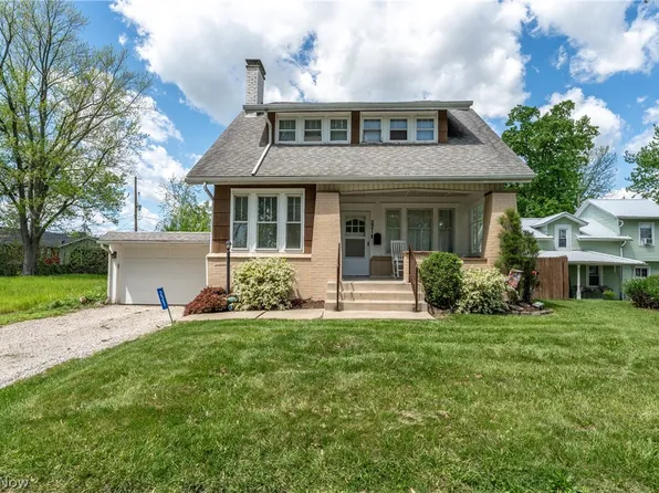 221 Westland Ave NW, Massillon, OH 44646