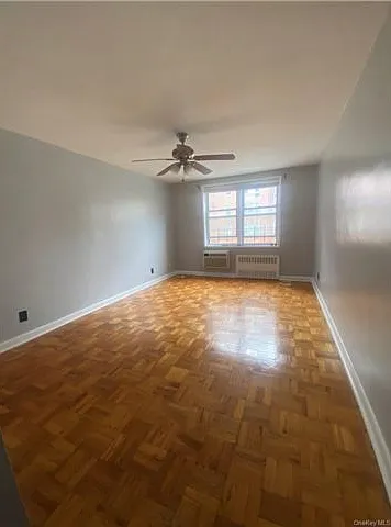 4 Sadore Ln #2W — Photo 5