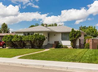 2209 8a Ave S, Lethbridge, AB T1J 1S7