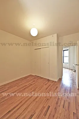 Rented by R New York | media 10