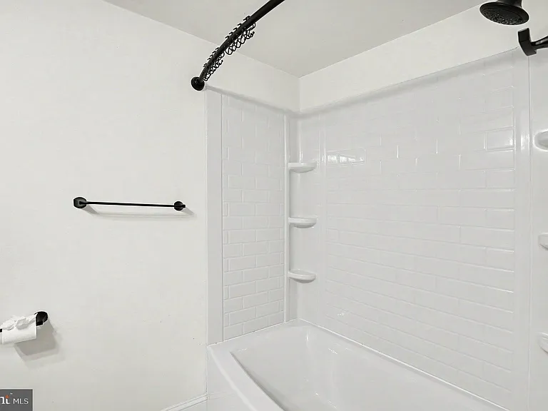 205 Valley Stream Ln #205 — Photo 19
