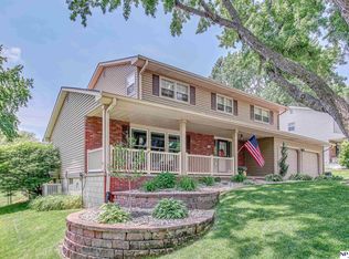 12923 Jackson St, Omaha, NE 68154