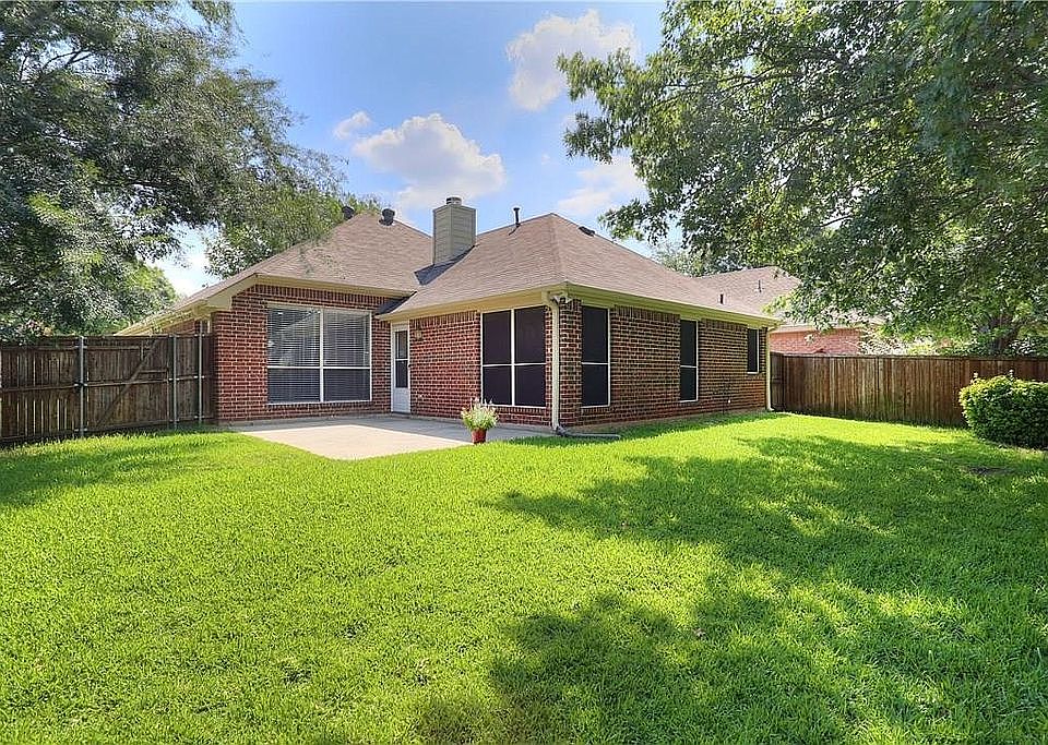 2nd image of 3127 Mission Ridge Dr