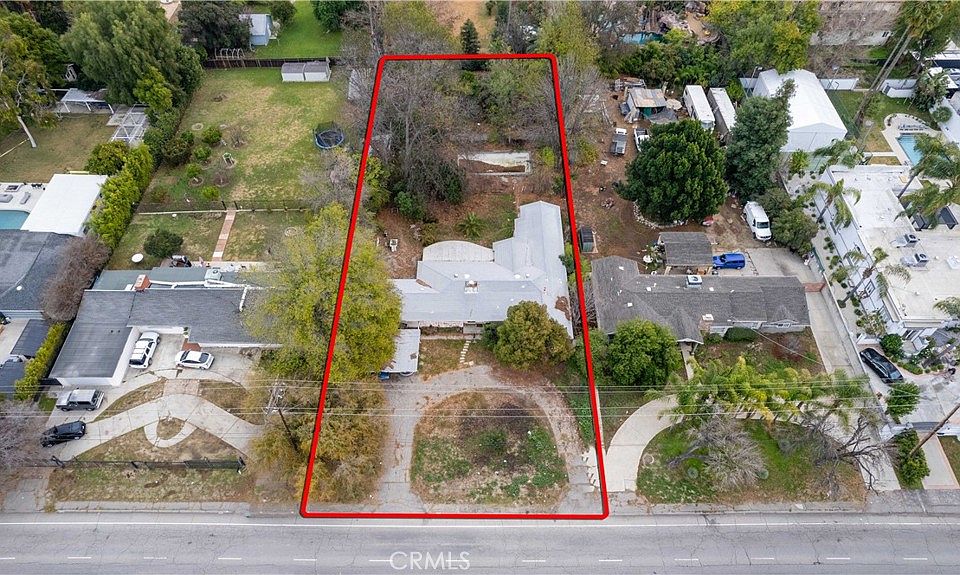 1st image of 5658 Winnetka Ave