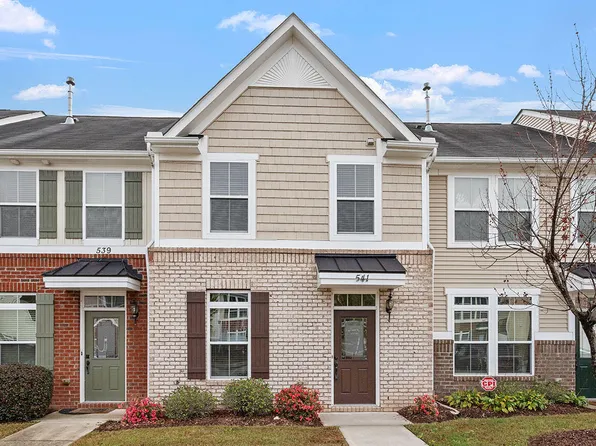 541 Berry Chase Way, Cary, NC 27519