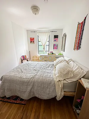 Rented by City Connections Realty | media 12