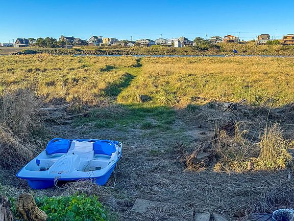 5th image of 35390 Rueppel Ave