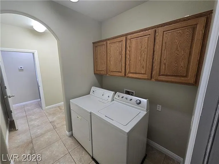 2204 Van Patten Pl — Photo 14