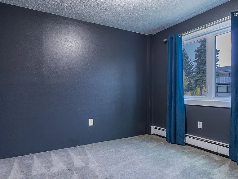 95 Farewell Ave #2 — Photo 12