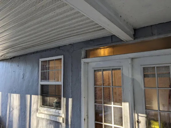 4635 Washington St W, Charleston, WV 25313