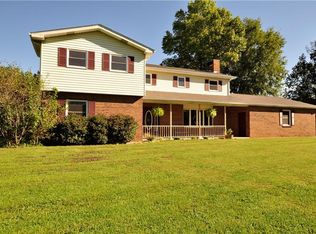 9760 W 50 N, Columbus, IN 47201