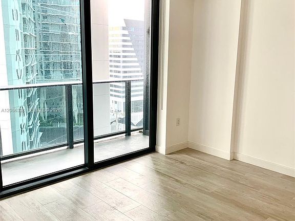 5th image of 55 SW 9th St APT 1707