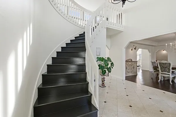 106 Engle Ct — Photo 13