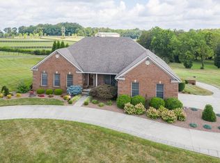 300 Pinckard Pike, Versailles, KY 40383