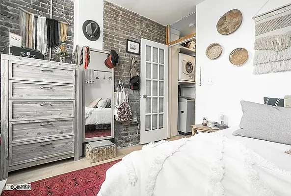 Rented by Douglas Elliman | media 12