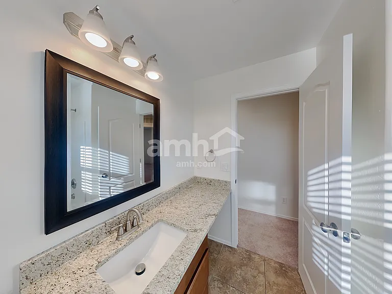 2865 S Hansen Dr — Photo 14