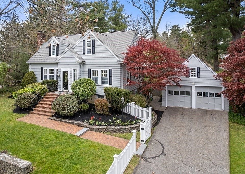 207 South St, Needham, MA 02492 Zillow