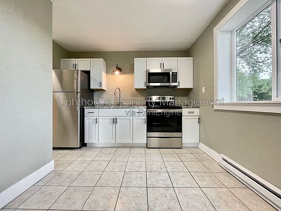 4th image of 1500 Carr Rd #3