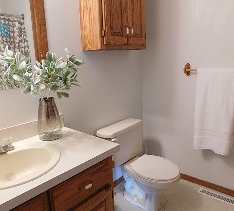 Main Bathroom