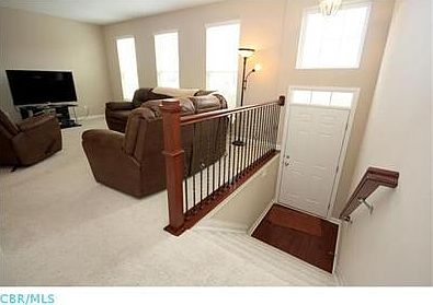 3rd image of 2761 Acarie Dr
