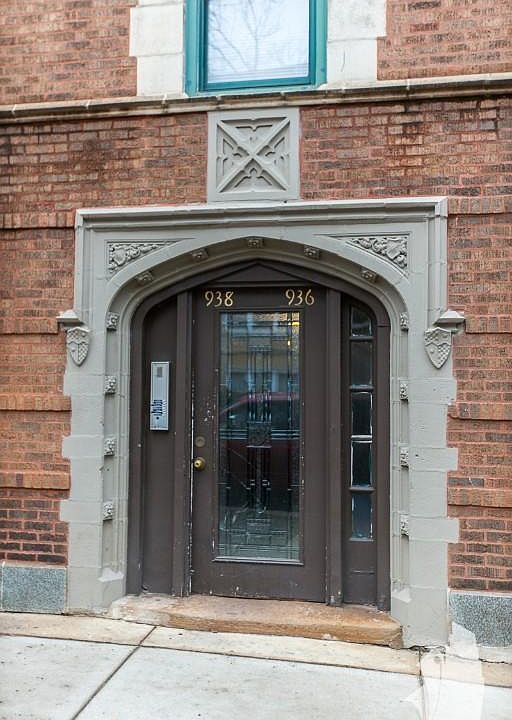 2nd image of 3502 N Wilton Ave #Gf