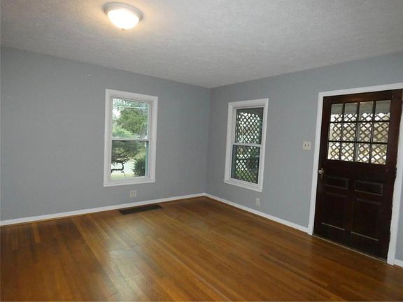 4th image of 6301 Central Ave