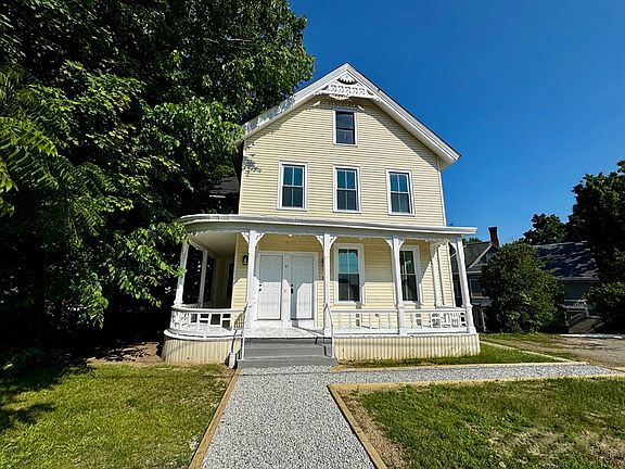 2nd image of 37 Oakes Ave