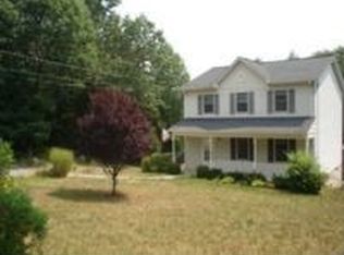 126 Persimmon Rd, Front Royal, VA 22630