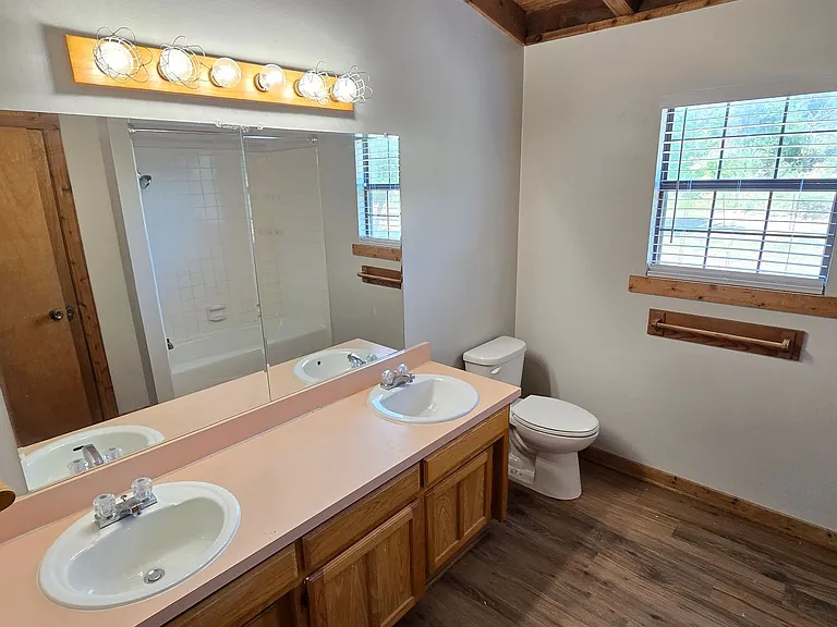 3505 Farmer Rd — Photo 32