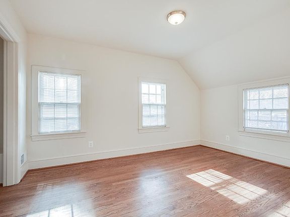 5th image of 1670 N Longfellow St