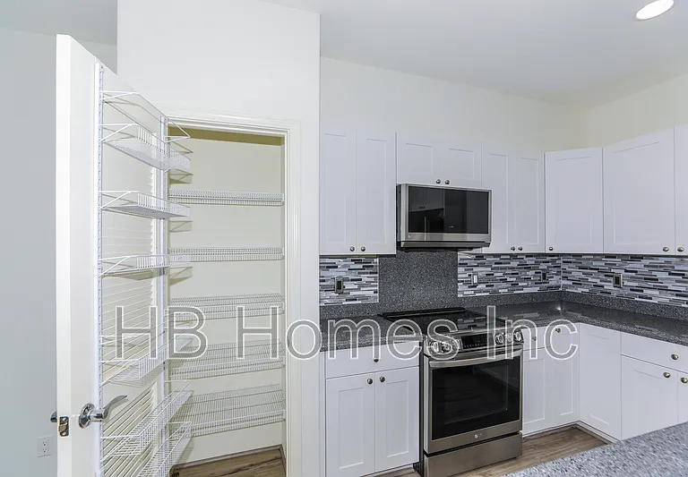 91-2220 Kaiwawalo St #903-1 — Photo 7
