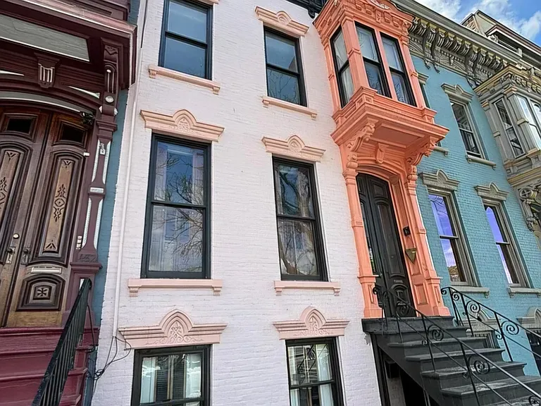 484 Madison Ave #1 — Photo 14