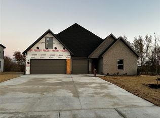 3309 SW Lucretia Rd, Bentonville, AR 72713