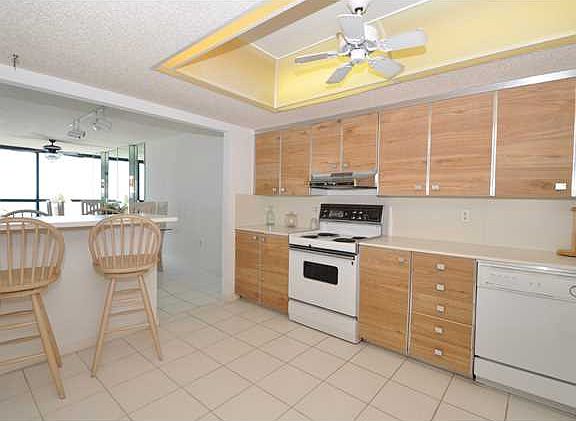 2nd image of 10410 S Ocean Dr APT 703